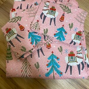 Festive Christmas Pink Llama Quilt Set
